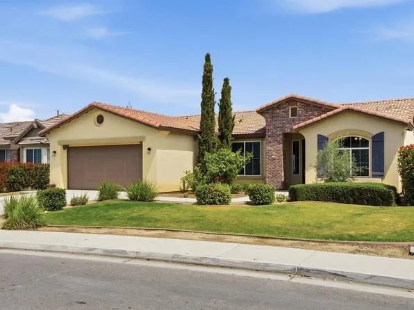 1906 McIntosh Way, Bakersfield, CA 93312