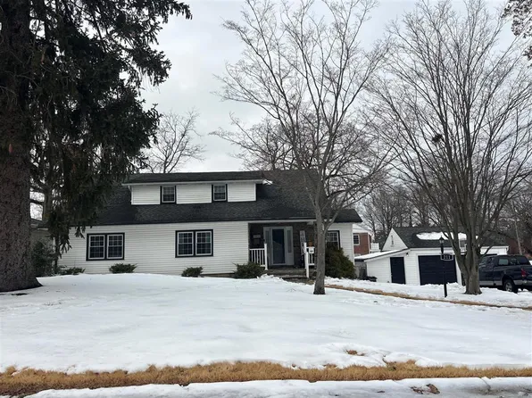 211 S Columbia St, Woodbury, NJ 08096