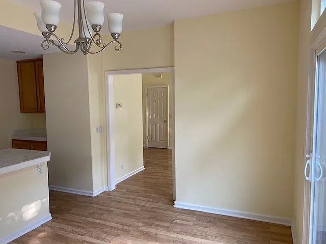 1321 Farragut Cir — Photo 9