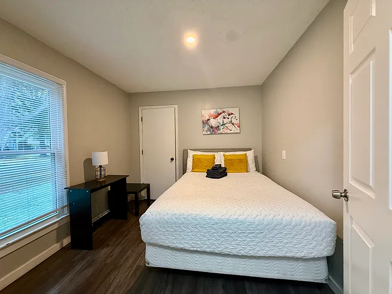 6224 Greenwood Dr — Photo 11