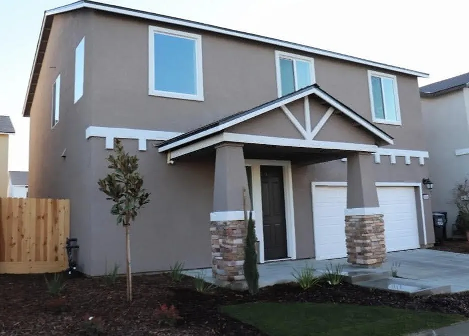 3 bed, 2090 sqft, $3,150 — Photo 1