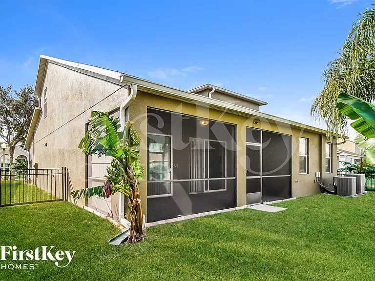 3542 Cortland Dr — Photo 14