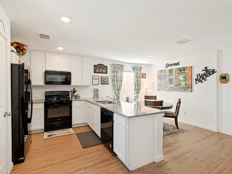 12037 Arabian Rd — Photo 8