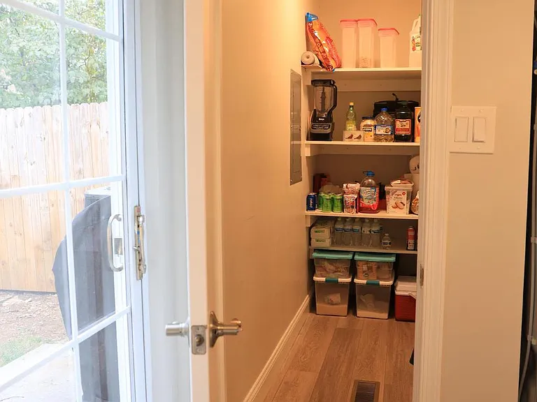 123 Cameron St — Photo 12