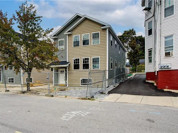 291 Amherst St, Providence, RI 02909