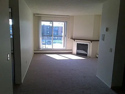 Raintree Village — Photo 4