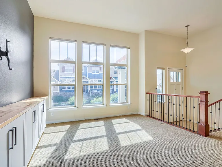 1815 Gallagher Ln — Photo 15