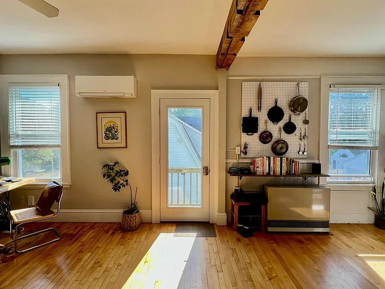 427 Preble St #2 — Photo 5