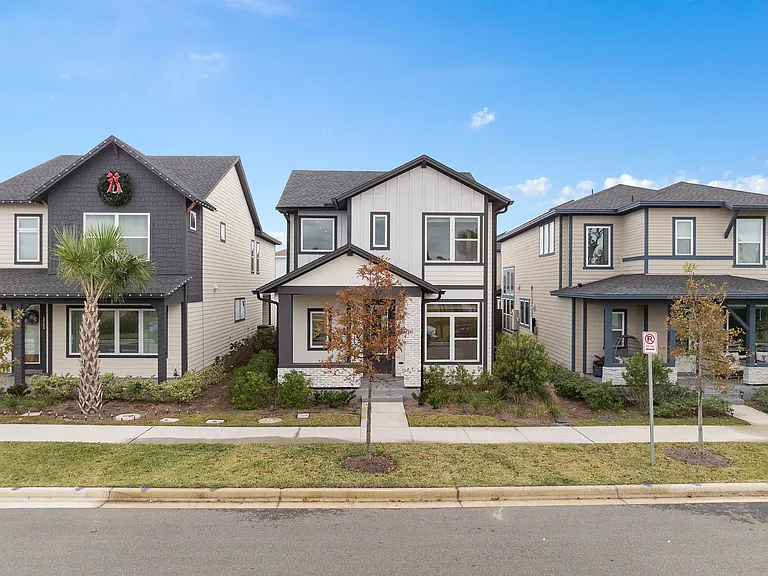 6504 Barnstorm Way — Photo 3