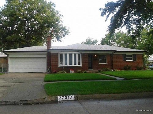 1st image of 27517 Roan Dr