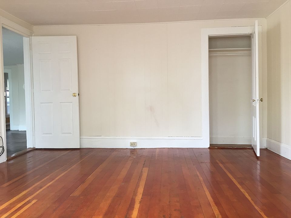 2nd image of 57 Walnut St #C