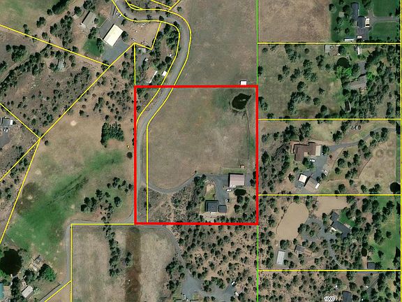 2nd image of 62262 Chickadee Ln