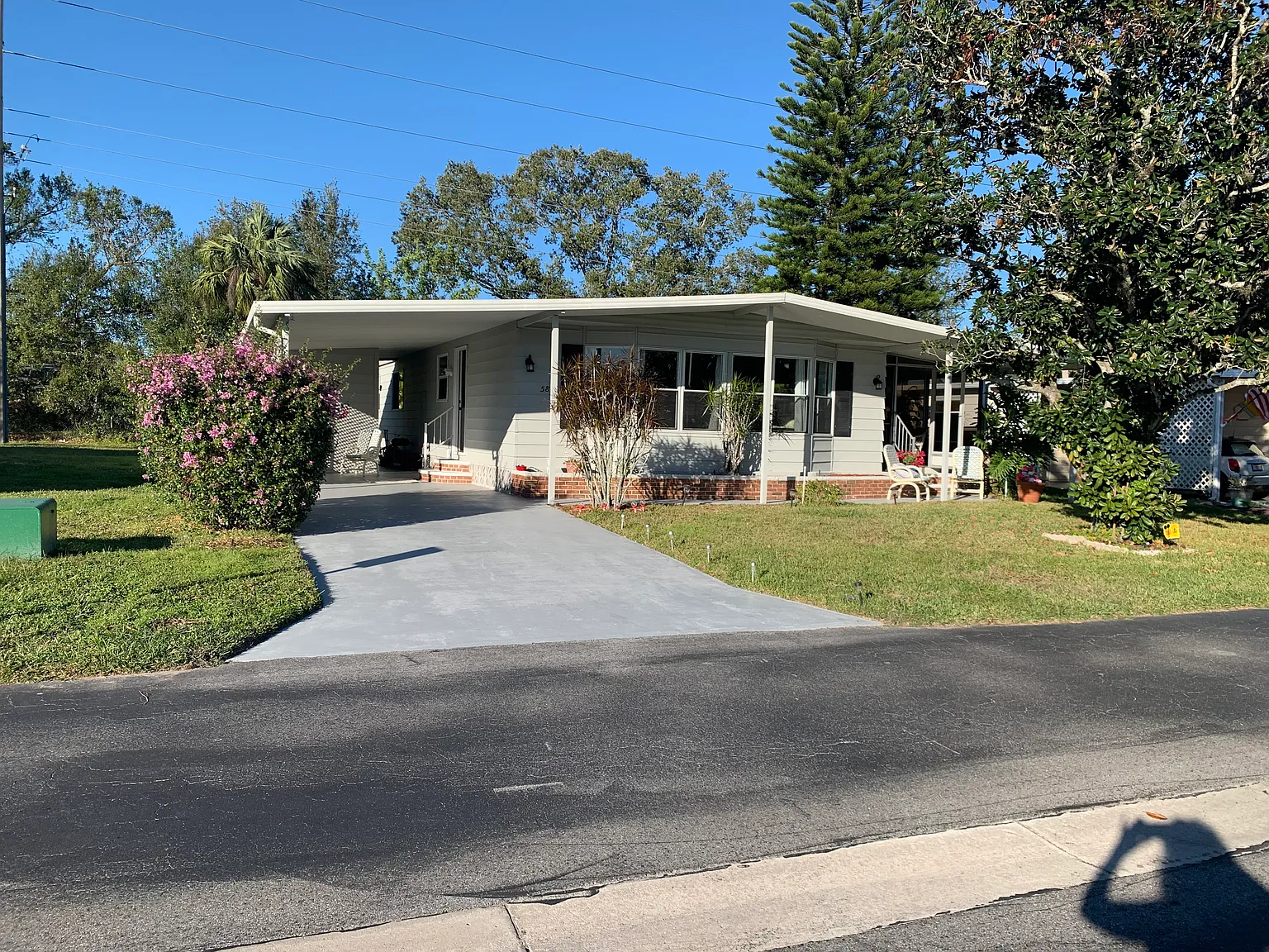Camelot Dr N, Sarasota — Photo 1