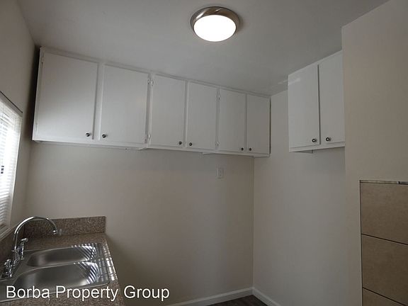 2nd image of 1432 Gaviota Ave #8