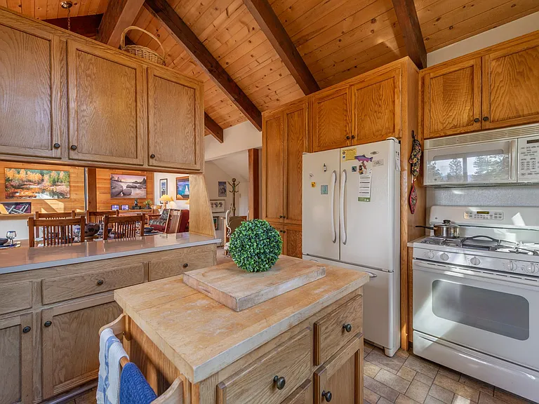 11476 Kitzbuhel Rd — Photo 7