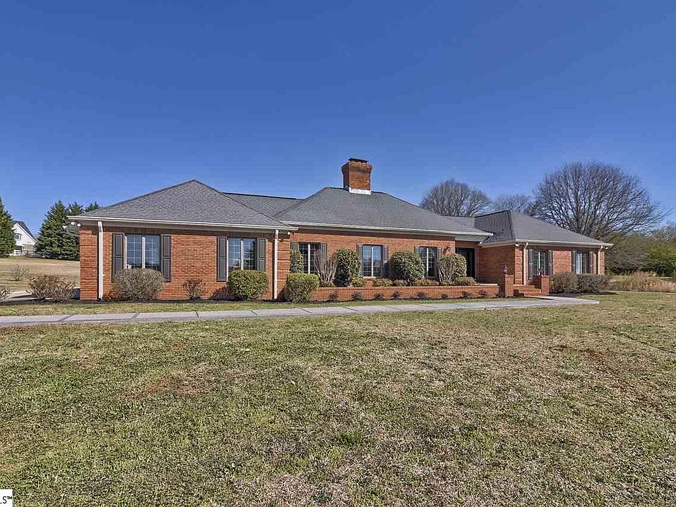 1st image of 103 Gilder Creek Dr