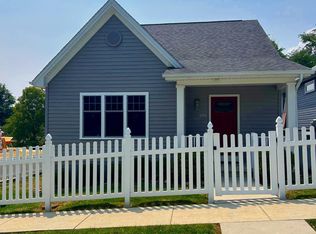 308 Holliday Hills Dr, Hollidaysburg, PA 16648