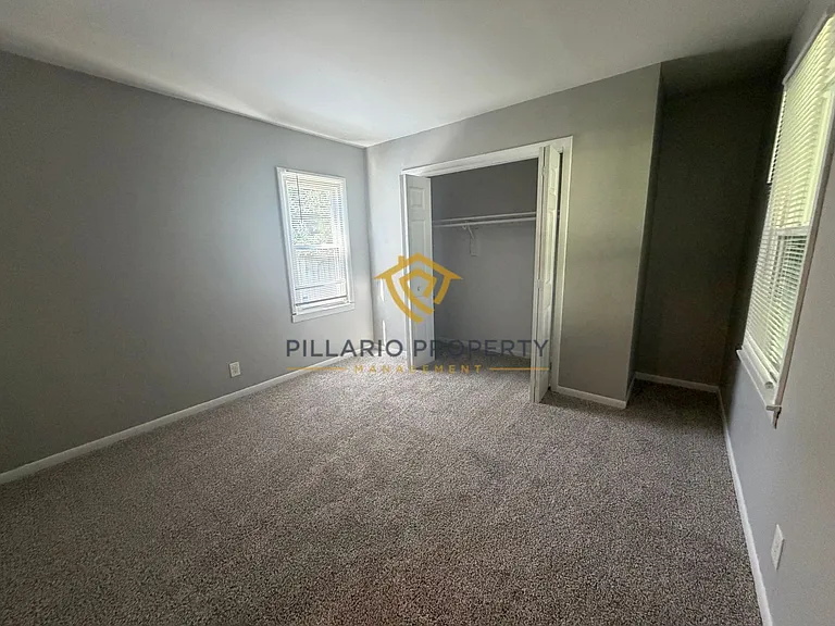 3270 Ralston Ave — Photo 7
