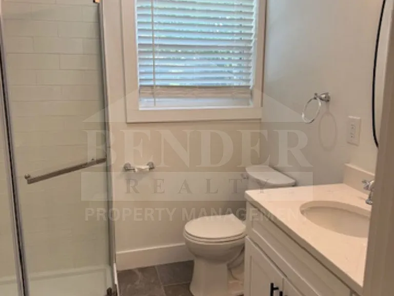 540 20th St NW — Photo 8