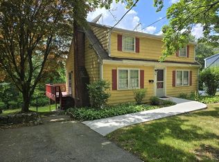 150 Grove St, Reading, MA 01867