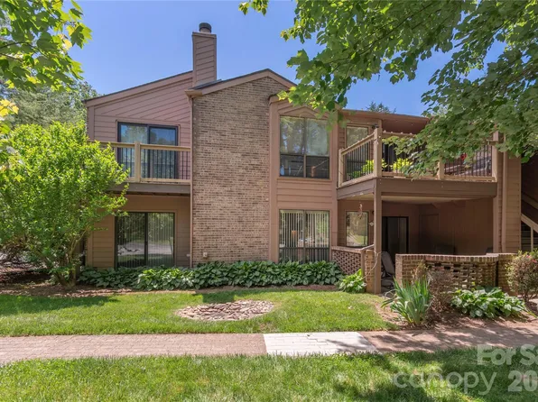 33 Ravencroft Ln #E33, Asheville, NC 28803