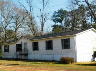 1036 SE Center St, Dawson, GA 39842