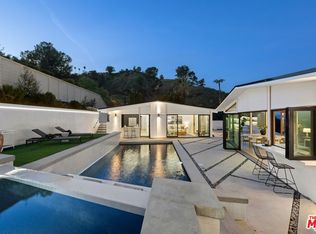 14962 Jadestone Dr, Sherman Oaks, CA 91403