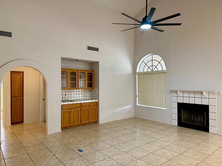 10236 S Del Rico — Photo 2