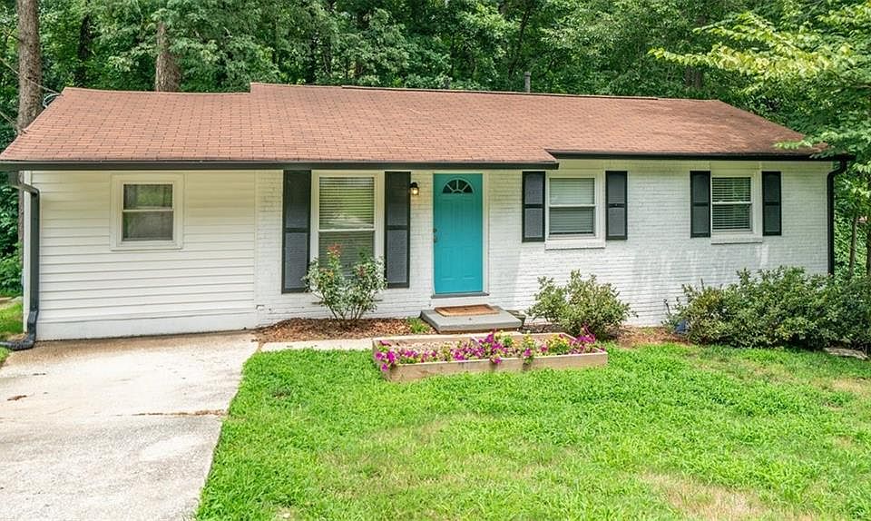 1st image of 3571 Fairlane Dr NW