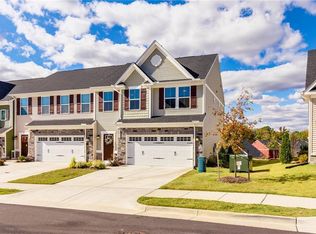 3411 Foxglove Dr, Toano, VA 23168