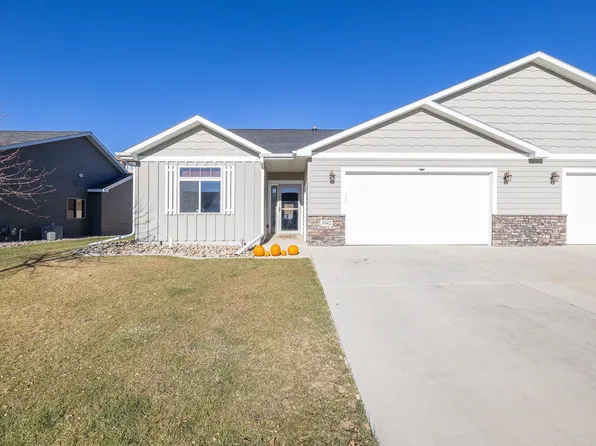 3042 Hoefer Ave, Rapid City, SD 57701