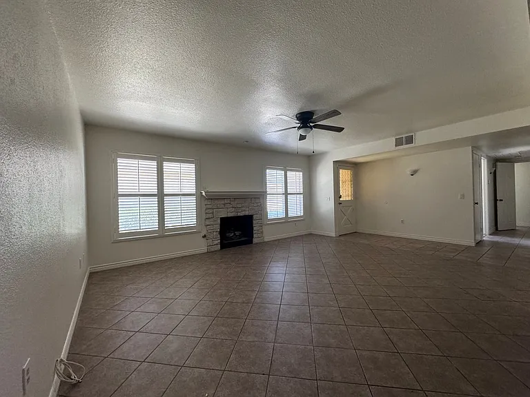 612 S Santa Fe St #1 — Photo 10