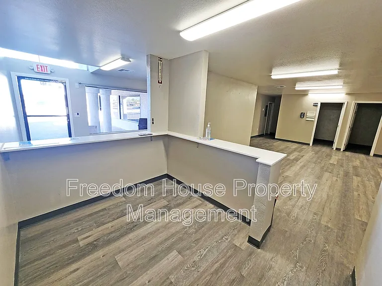 311 S Frontage Rd #104 — Photo 13