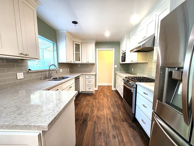 1401 Ralston Ave — Photo 14