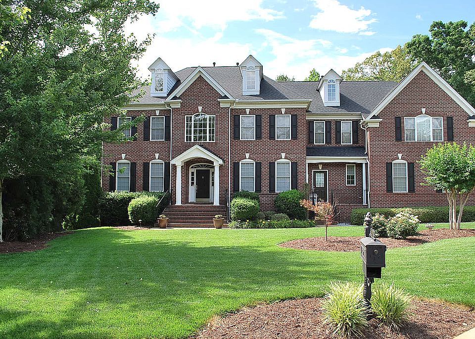 Front June 2016