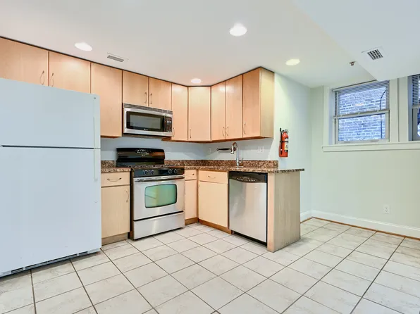 6 W Read St, Baltimore, MD