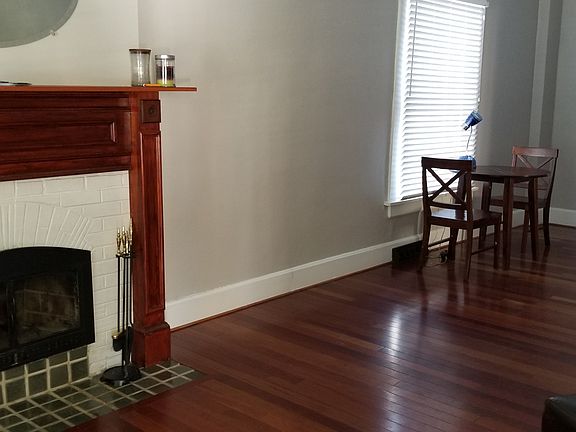 5th image of 755 S Clarkson St