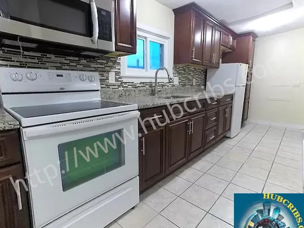 (undisclosed Address), Lynn, MA 01905