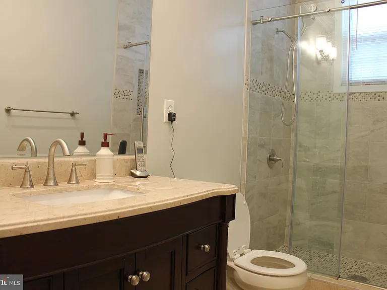 9706 Middleton Ridge Rd — Photo 14