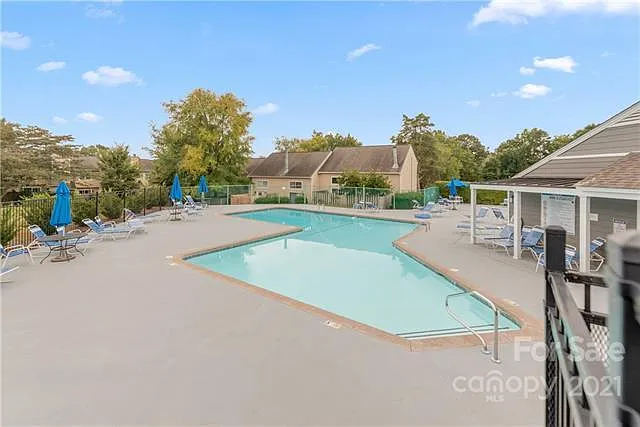 2805 Heathstead Pl — Photo 18