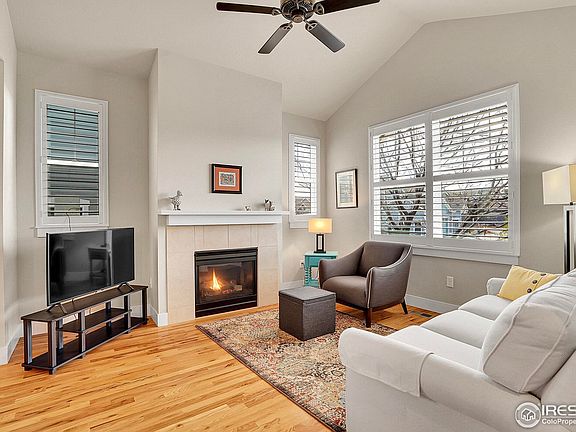 4th image of 541 Hoyt Ln