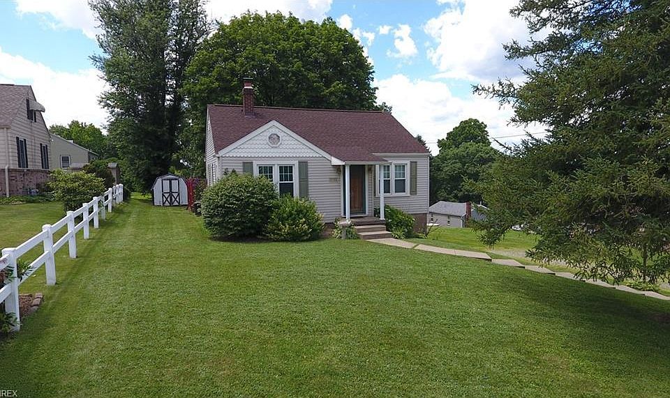1st image of 2533 Richardson Ave