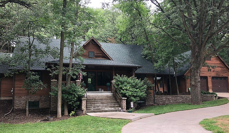 1st image of 2936 Eagle Park Dr