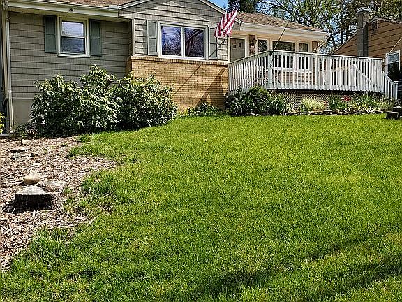 2nd image of 202 Lakewood Rd