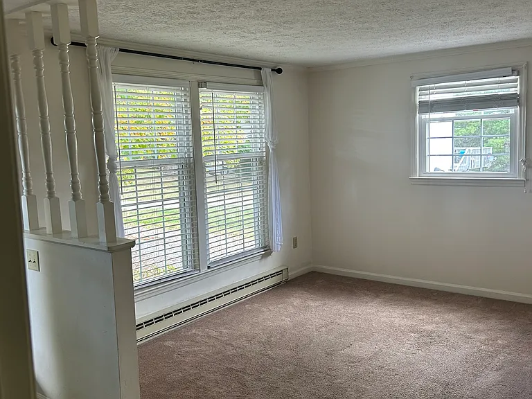 495 Pickett St #E — Photo 3