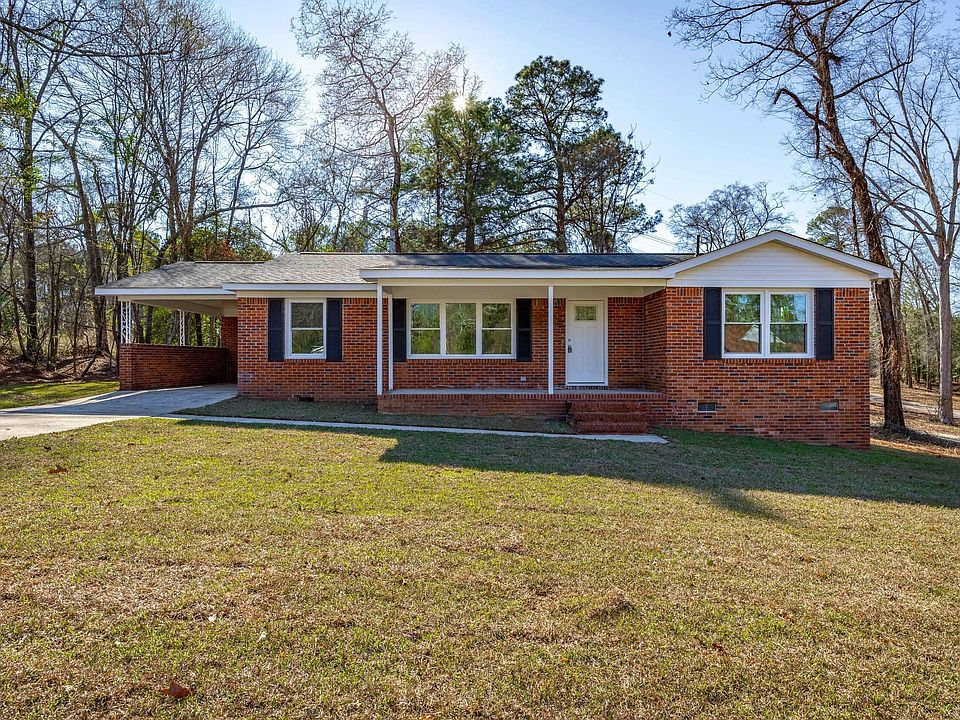 1st image of 5513 NE Columbia Rd