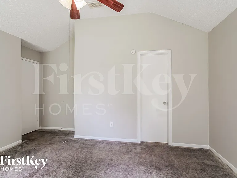 6426 New World Dr — Photo 10