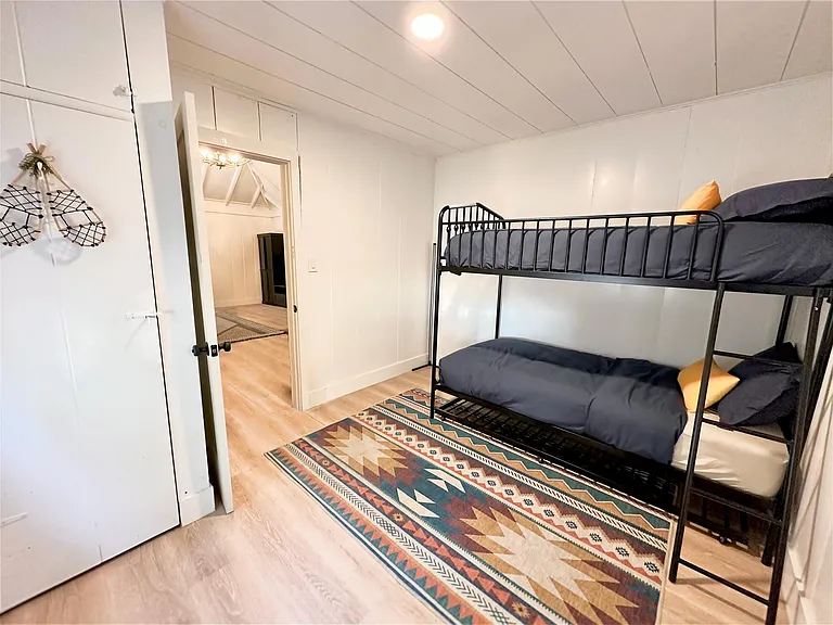 Bedroom2- Preview with furniture