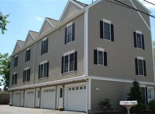 18 Middle St UNIT 2, Waltham, MA 02451