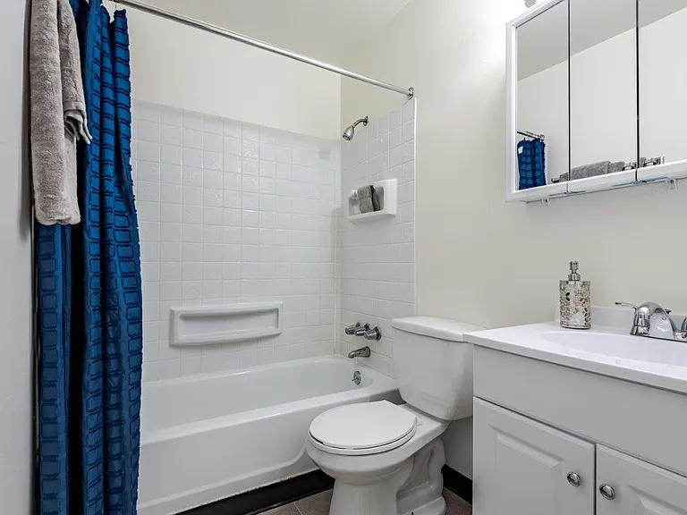 Hillcrest Village Apartment Homes — Photo 11